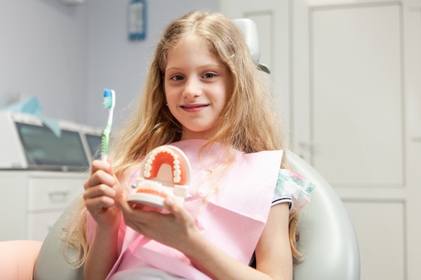 Tips From A Kid Friendly Dentist To Prepare Your Child For A Dental Checkup